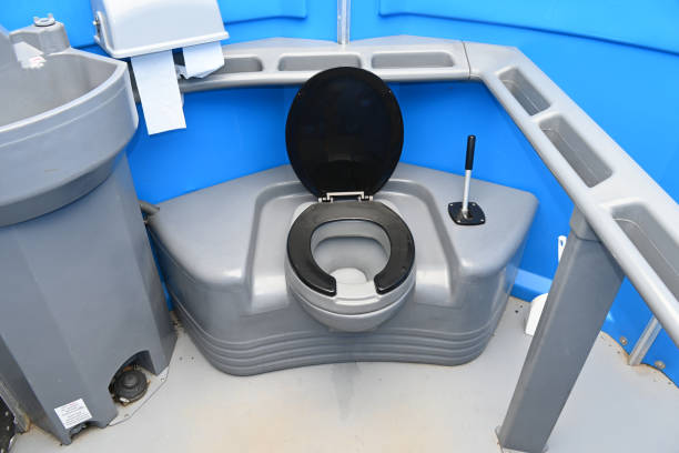 Best Portable restroom trailer rental  in Crownsville, MD
